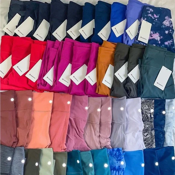 Lululemon Athletica Mystery Box/Lot/Bundle - Picture 3 of 4